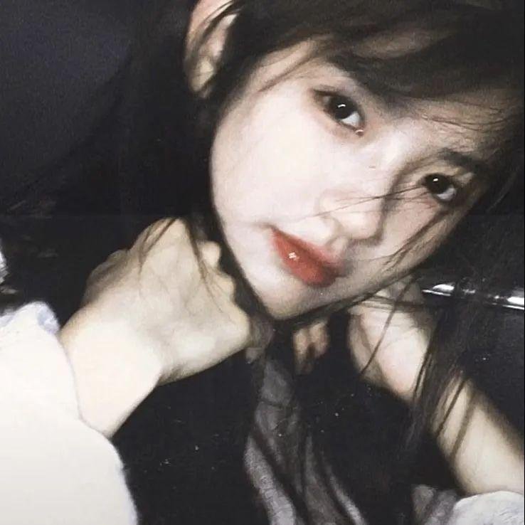 发光的河流